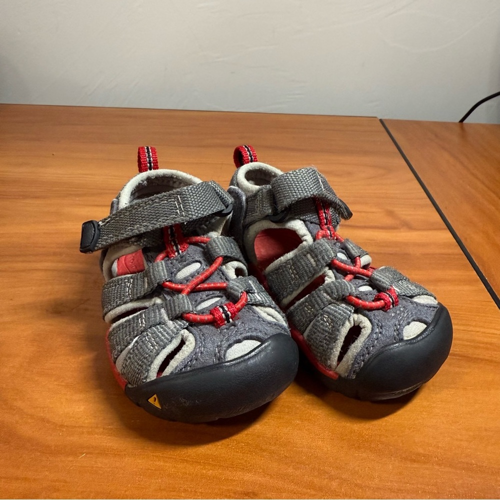 Keen Seacamp II CNX Baby Kids Closed Toe Water Shoe Hiking Elastic Outdoor Red 4